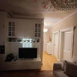 Deoni Apartment Luxury