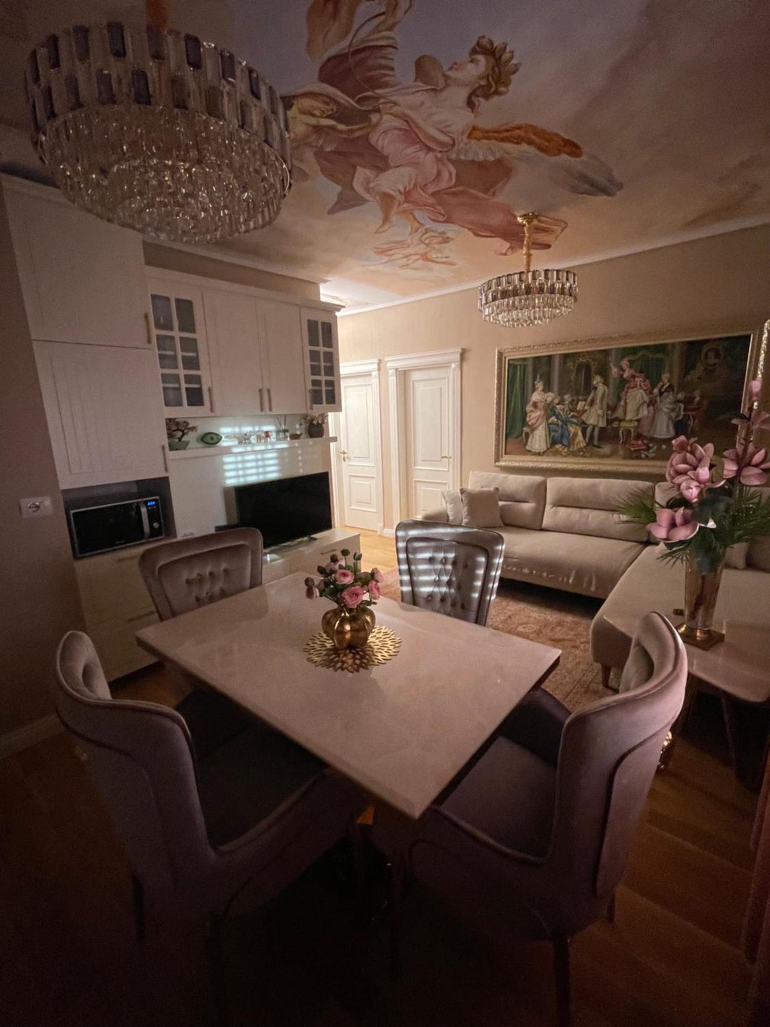 Apartment Deoni Luxury Tirana
